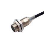 E2E-X8B218 2M SENSOR INDUTIVO M18 CORPO CURTO ALC 8MM FACEADO SAIDA PNP-NF IP67 IP69K IP67G CABO 2M